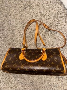 100% authentic Louis Vuitton bag